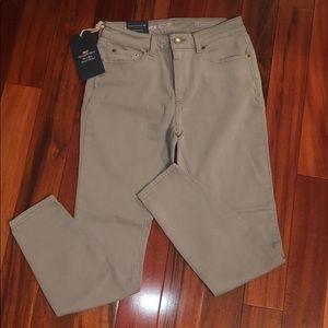 Vineyard vines high rise denim jeans
